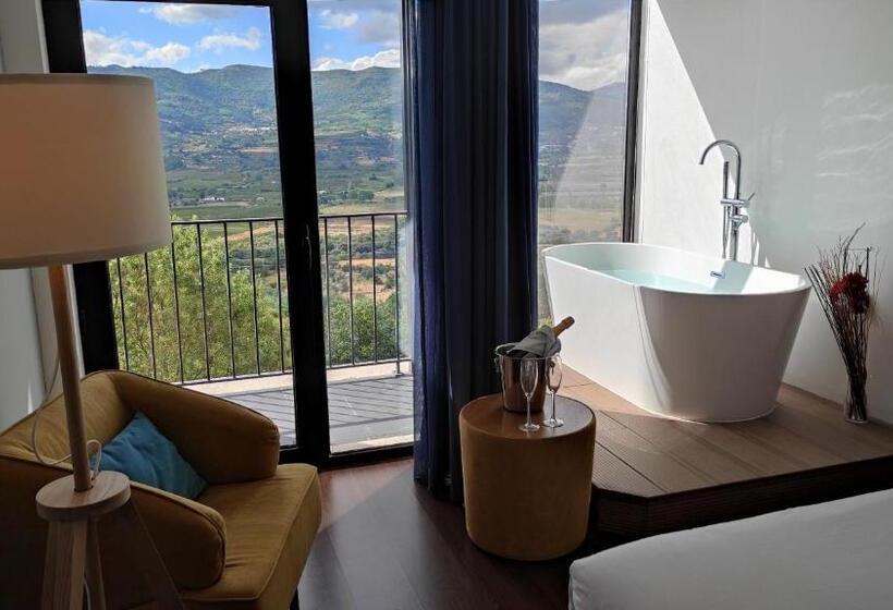 标准间带漩涡浴缸, Belmonte Sinai