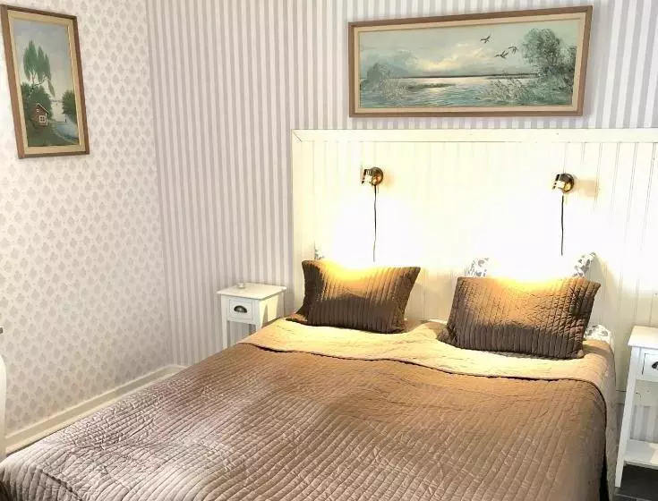 エコノミールーム, Brunsbo G:a Biskopsgård Hotell & Konferens