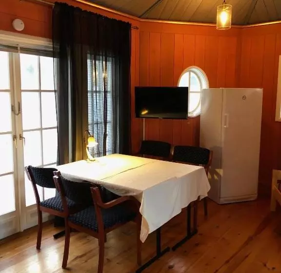 浴室共有ファミリールーム, Brunsbo G:a Biskopsgård Hotell & Konferens