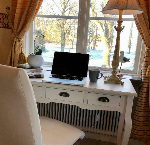 带2个卧室的套房, Brunsbo G:a Biskopsgård Hotell & Konferens