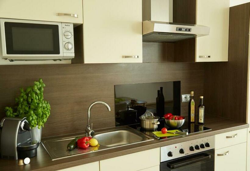 Апартаменты 2 Спальни, Business Homes  Das Apartment