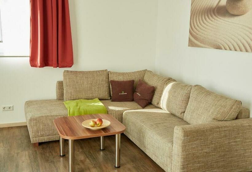Апартаменты 2 Спальни, Business Homes  Das Apartment