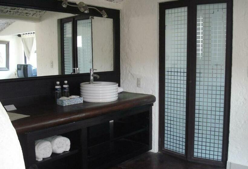 سوییت جونیور, Casa Blanca San Miguel