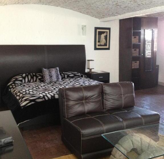 سوییت سوپریور, Casa Blanca San Miguel