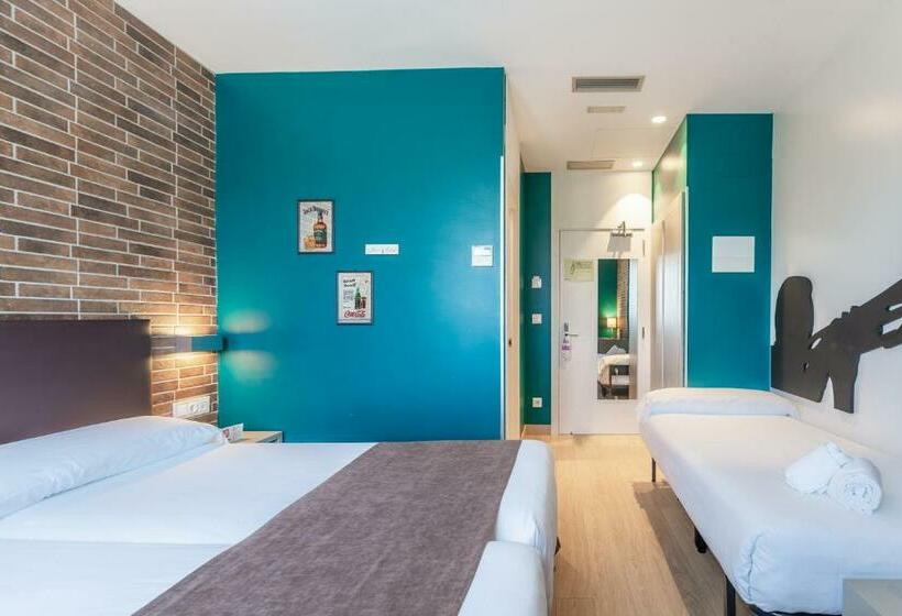 اتاق استاندارد سه نفره, Colectia Urumea