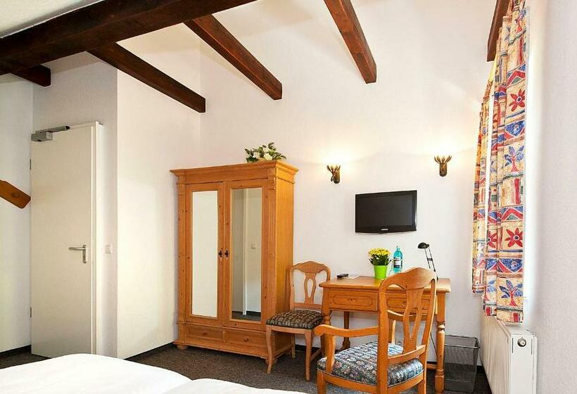 スタンダードルーム, Forsthaus