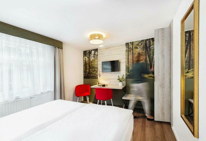 Номер Стандарт, Forsthaus