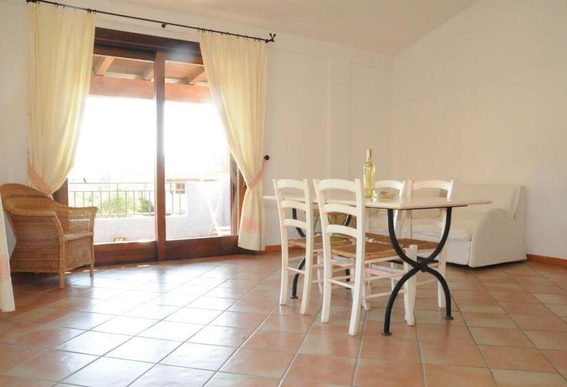 דירת שני חדרים, Il Borgo Di Punta Marana