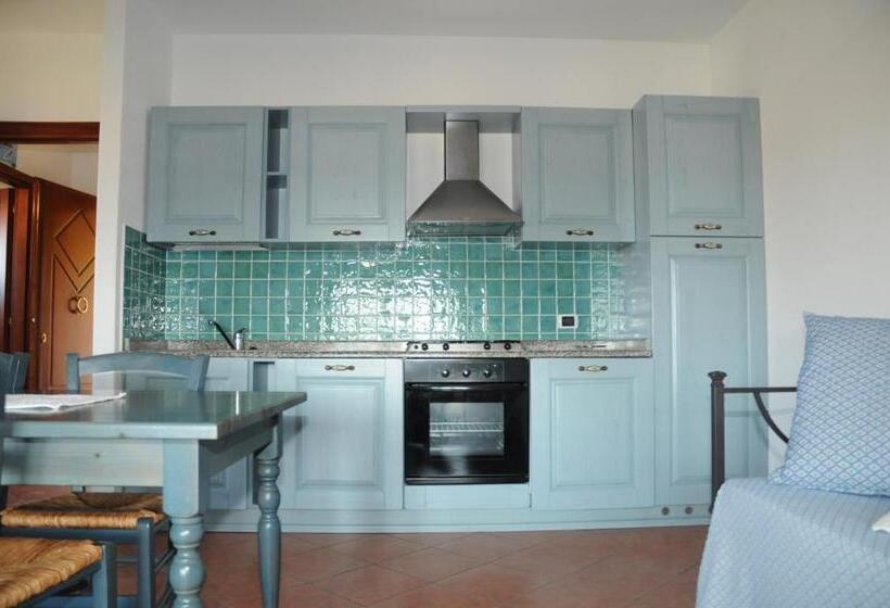 סטודיו סופריור, Il Borgo Di Punta Marana