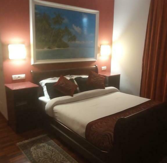 غرفة قياسية ذات إطلالة, Kerala