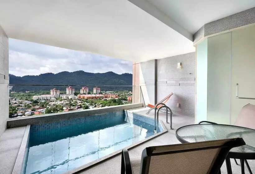 エクゼクティブスイート, Lexis Suites Penang