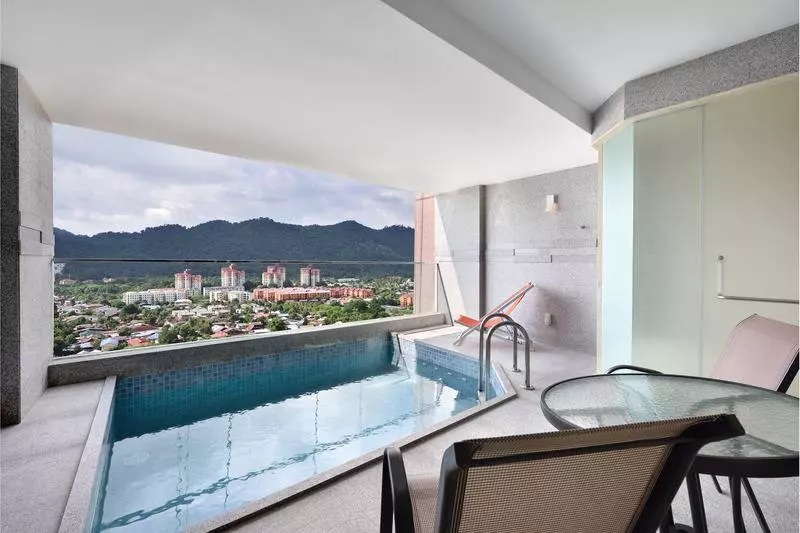 エクゼクティブスイート, Lexis Suites Penang