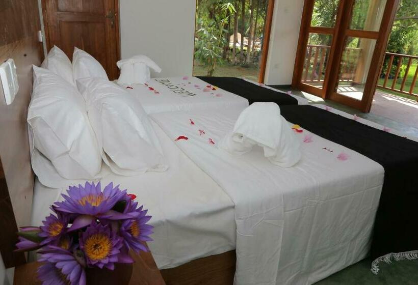 Deluxe-huone, Miracle Resorts & Villas