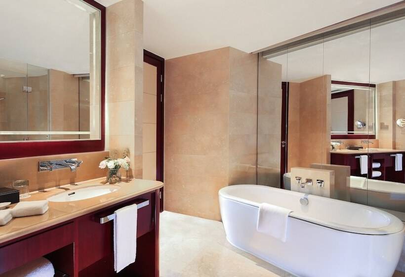 جناح جونيور, Pan Pacific Ningbo