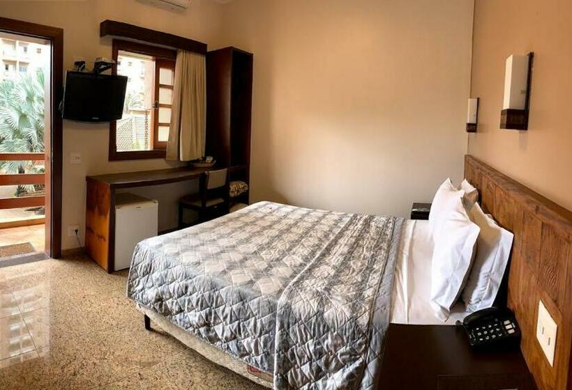 디럭스 룸, Pousada Santa Rita