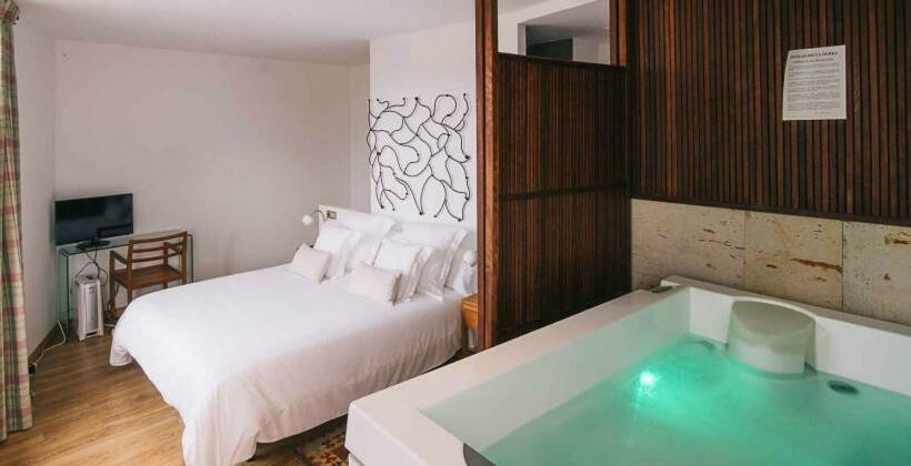 스탠다드 자쿠지 룸, Rural Quercus Tierra