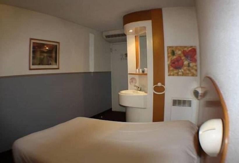 غرفة قياسية لذوى الاحتياجات الخاصة, Quick Palace Lyon Saint Priest