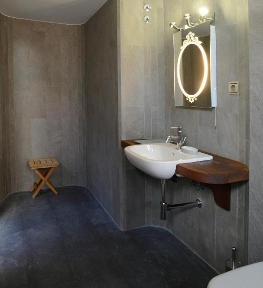 자쿠지 스위트, Rural Quercus Tierra