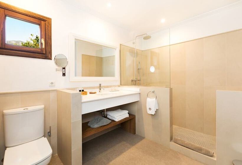 جناح مزود بتراس, Son Grec Petit Resort   Adults Only