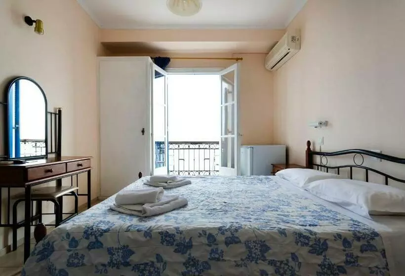 Chambre Standard, Stelios