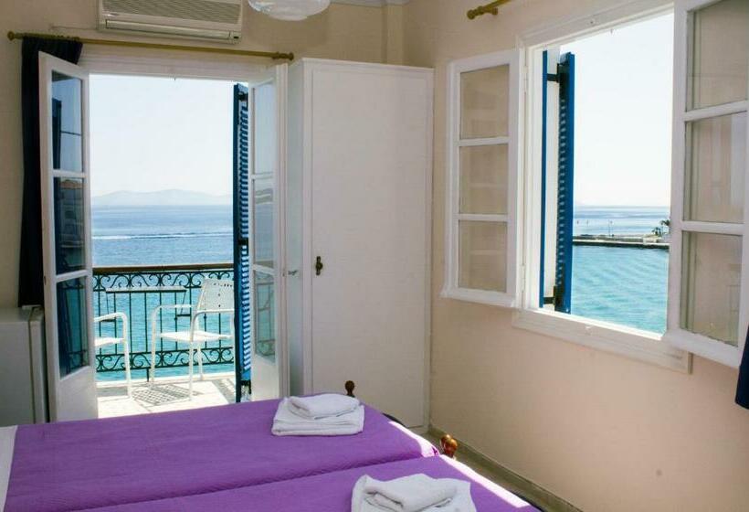 חדר סטנדרט, Stelios