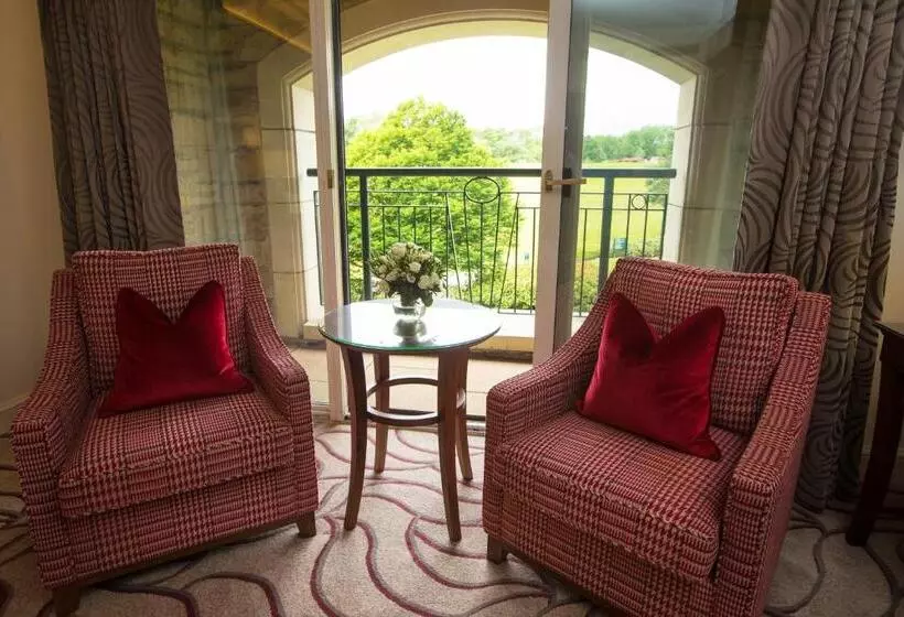 اتاق لوکس با بالکن, The Celtic Manor Resort