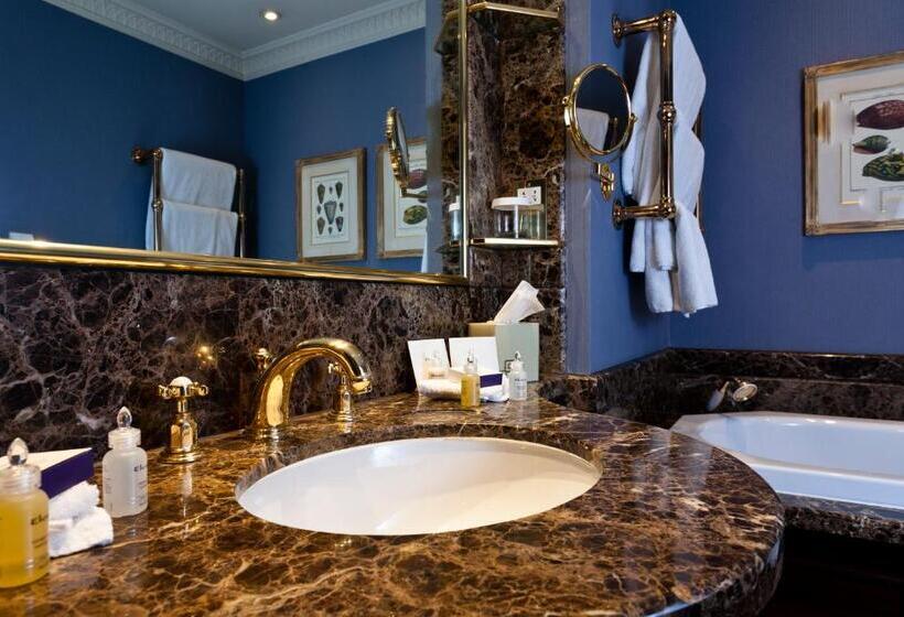 Presidential Suite, The Celtic Manor Resort