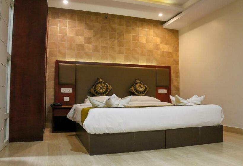 Люкс Кровать Кинг, Winsar Park