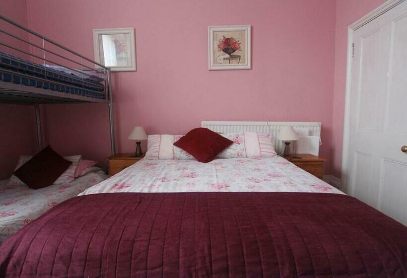 家庭间, Spring Garden Guest House