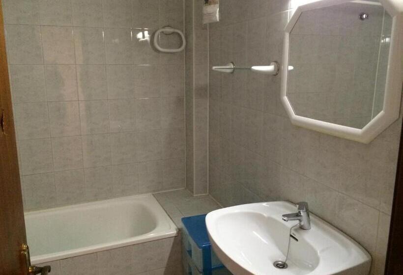 اتاق استاندارد, Sm Apartments