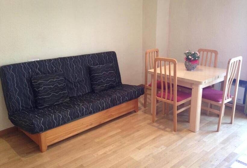 آپارتمان 1 خوابه, Sm Apartments