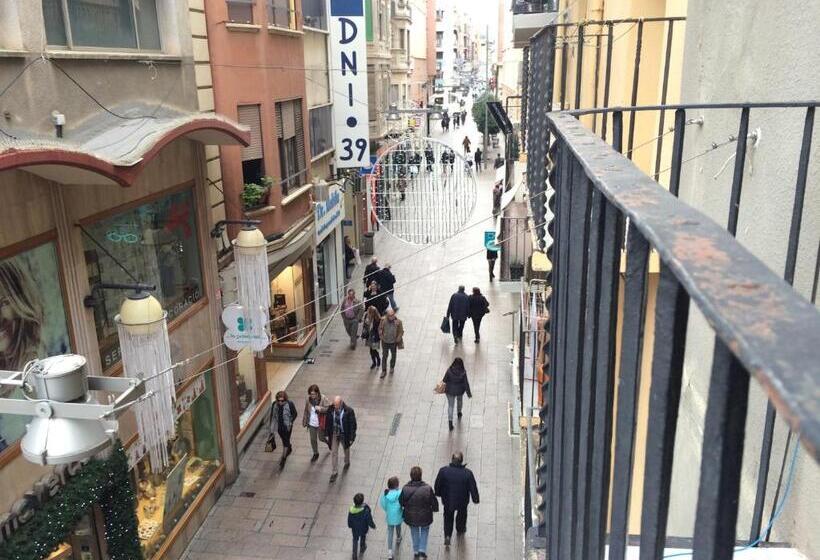 اتاق استاندارد, Sm Apartments