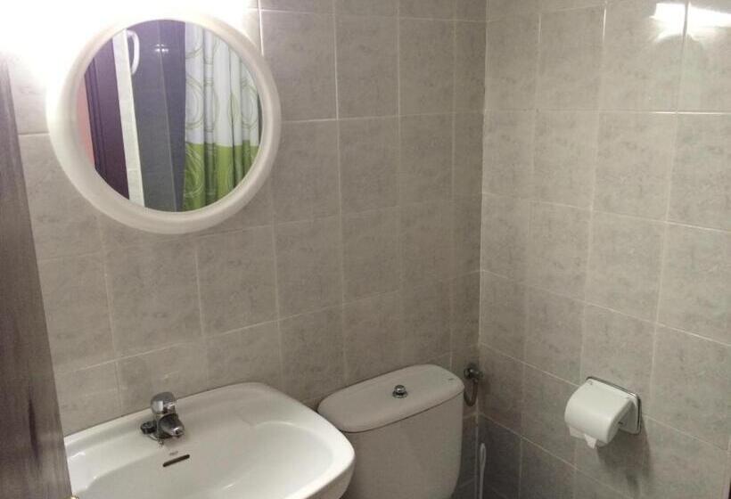 اتاق استاندارد, Sm Apartments