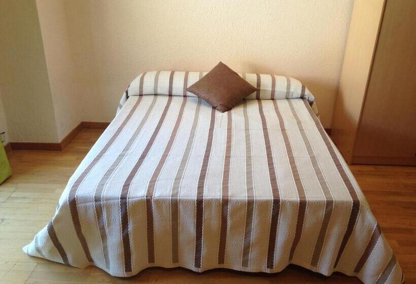 اتاق استاندارد, Sm Apartments