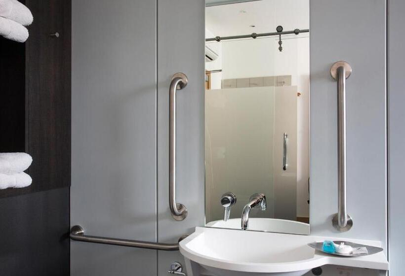 Standard Room Adapted for people with reduced mobility, The Z Hotel Shoreditch
