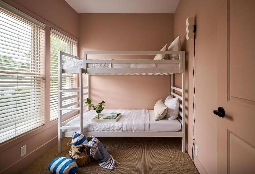 キングサイズベッドのスイートルーム, The Neighborhood Hotel New Buffalo