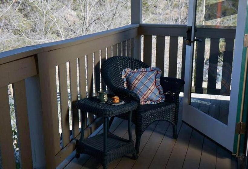 Номер Стандарт, Orchard Hill