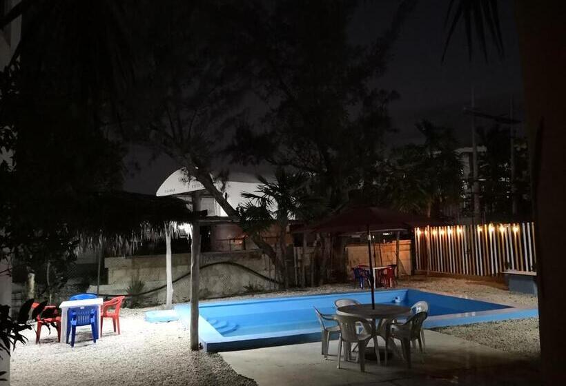 اتاق استاندارد, Hostel Punta Sam