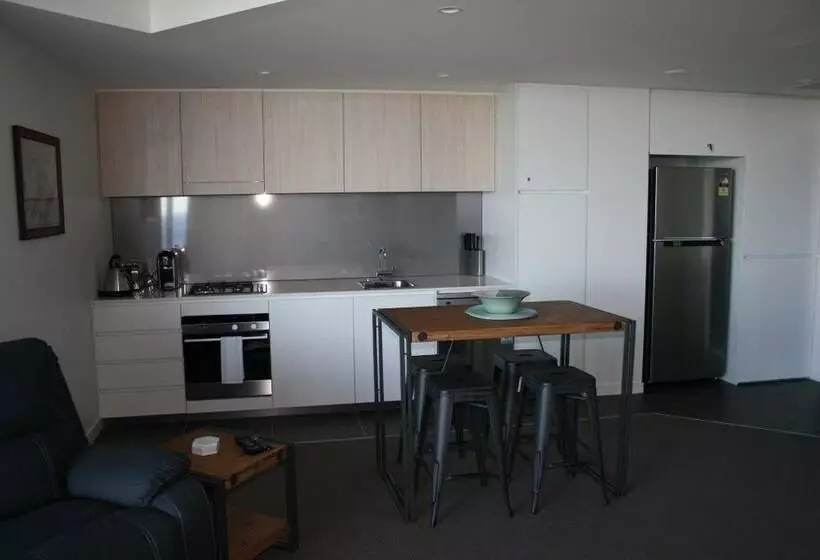 ２ベッドルームのエクゼクティブアパートメント, Apartment On King Street