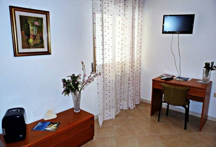 اتاق استاندارد یک نفره, B&b Il Tulipano
