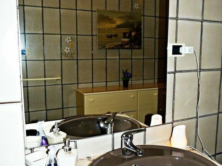 اتاق استاندارد یک نفره, B&b Il Tulipano