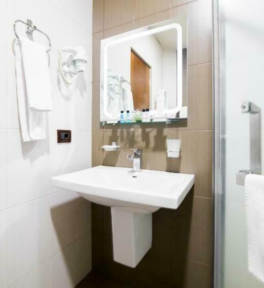 اتاق استاندارد, Elegant Hotel & Resort