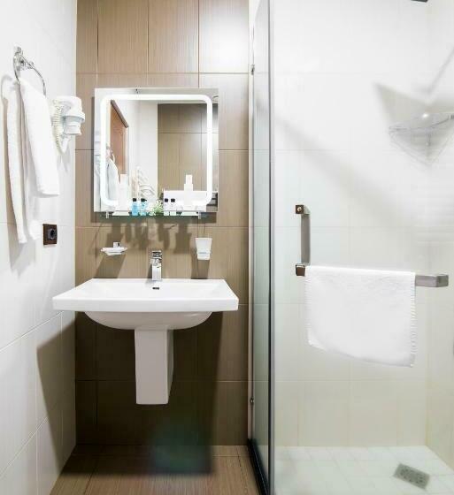 اتاق استاندارد, Elegant Hotel & Resort