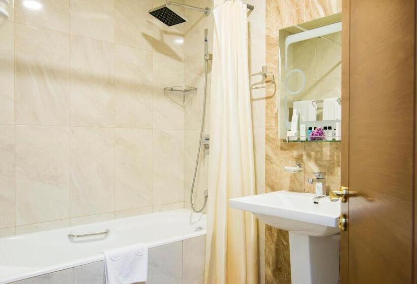 اتاق لوکس, Elegant Hotel & Resort