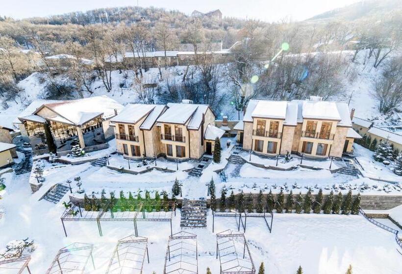 خانه 1 خوابه, Elegant Hotel & Resort