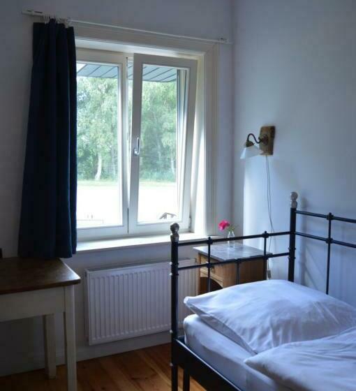 غرفة قياسية فردية, Burger Fährhaus