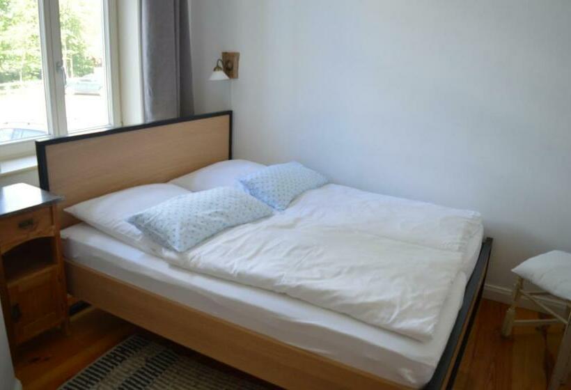 غرفة قياسية, Burger Fährhaus