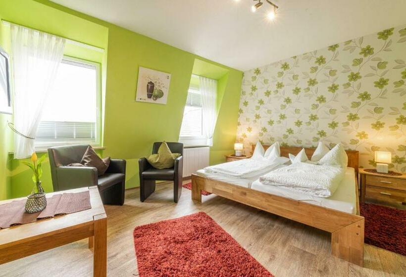 غرفة قياسية, Pension Gisela