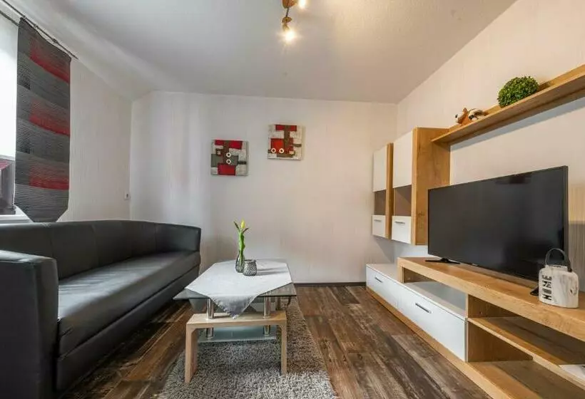 اتاق استاندارد, Pension Gisela