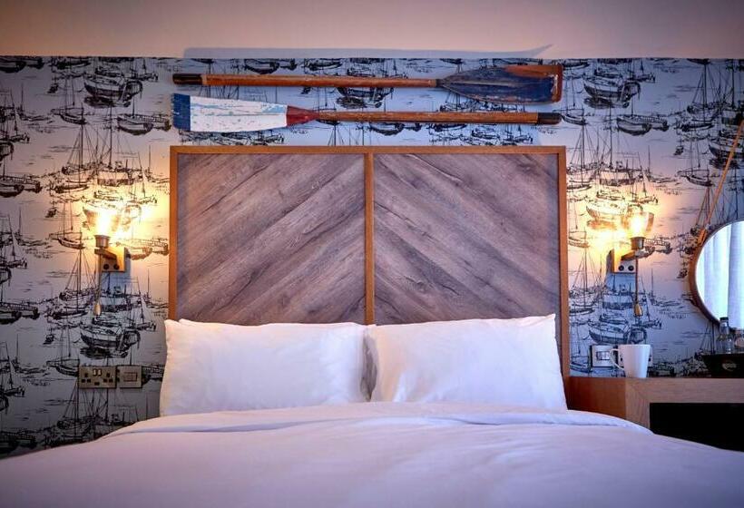 Номер Стандарт, The Boathouse Inn & Riverside Rooms